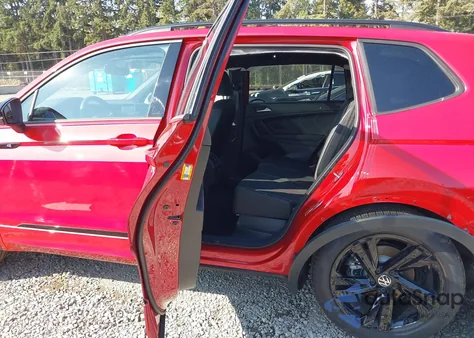 2024 Volkswagen Tiguan 2.0T Se R-Line Black из США, поврежденный, VIN 3VV8B7AX3RM228765